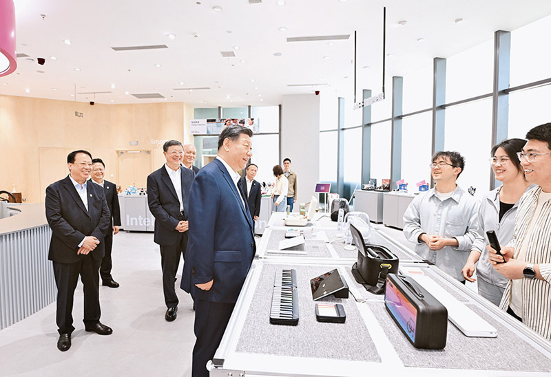 项规定精神以优良党风引领社风民风k8凯发全站锲而不舍落实中央八(图2)